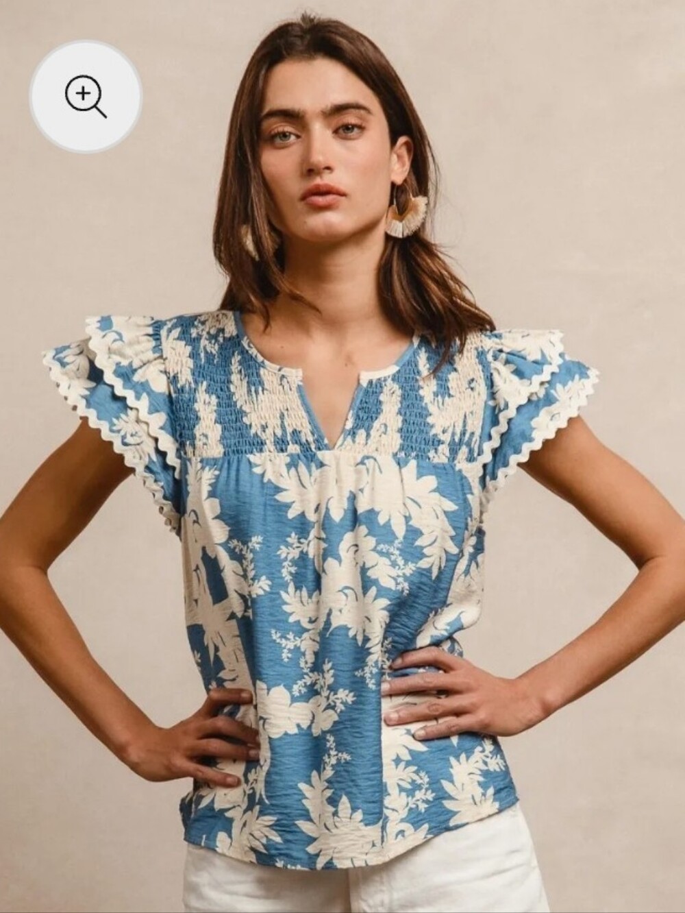 BiBi Floral Prints Wave Trim Smocking Details Short Sleeve Blouse Sz Large